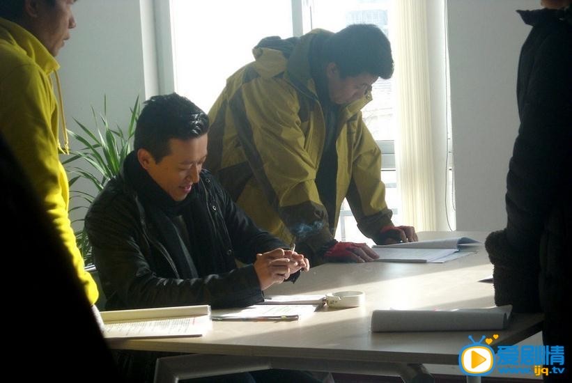 暗战2013剧情介绍