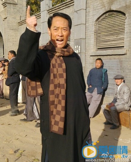 左手劈刀剧情介绍(1-48集大结局)