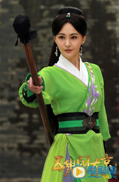五鼠闹东京剧情介绍(1-44集大结局)
