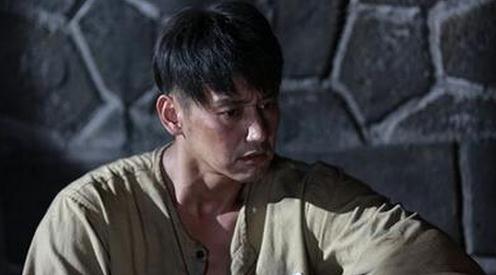 冲出月亮岛剧情介绍(1-35集大结局)
