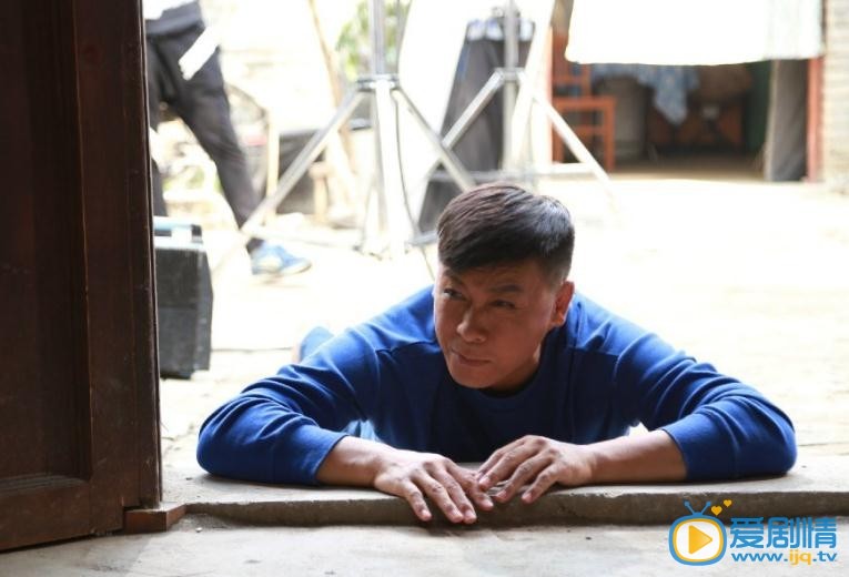 俺娘田小草剧情介绍(1-54集大结局)