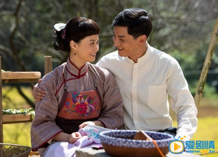 土楼里的女人剧情介绍