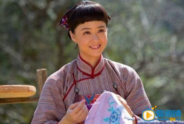 土楼里的女人剧情介绍