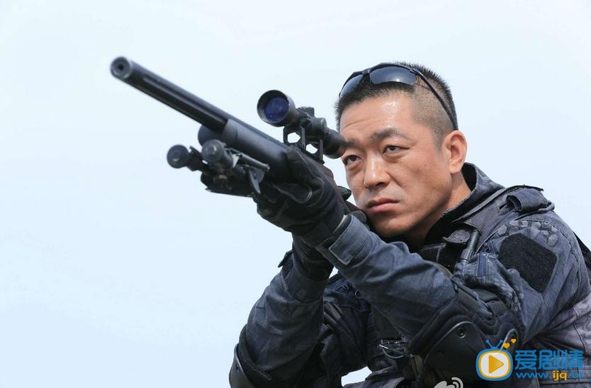 我是特种兵之霹雳火剧情介绍(1-45集大结局)
