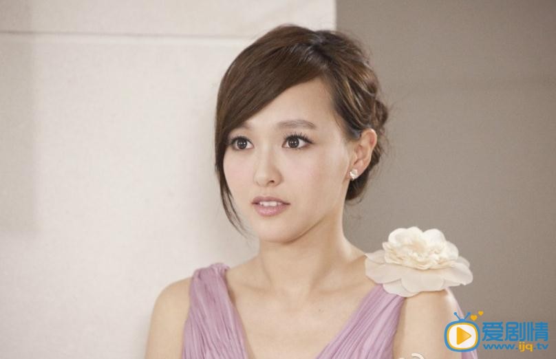 长在面包树上的女人剧情介绍(1-38集大结局)