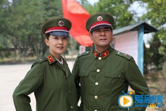 军婚军婚剧情介绍