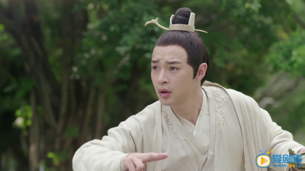 花千骨2015剧情介绍(1-32集大结局)