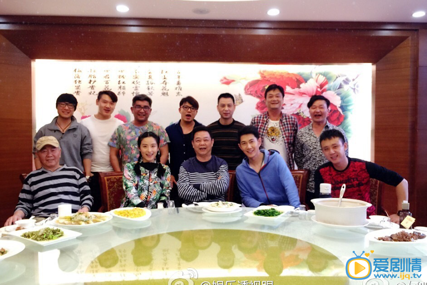  我的仨妈俩爸剧情介绍