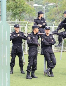 《特警力量》段卫兵网恋“蛇精病”