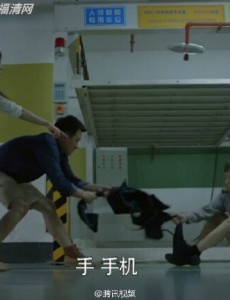 虎妈猫爸赵薇公司停车场的那个保安是谁扮演的？