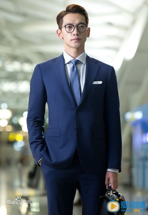  回来吧大叔金英洙跟李海俊是什么关系 金英洙是怎么附身到李海俊身上的
