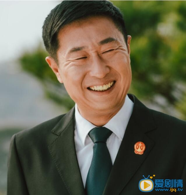以人为本，中国式法庭报爆笑来袭