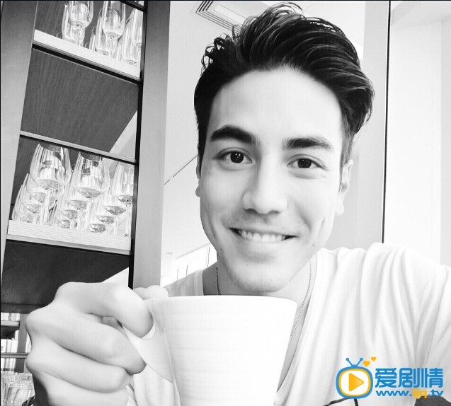 小丈夫乔治的扮演者是谁？乔治是谁演的？小丈夫乔治的扮演者白梓轩个人资料及高清生活照欣赏