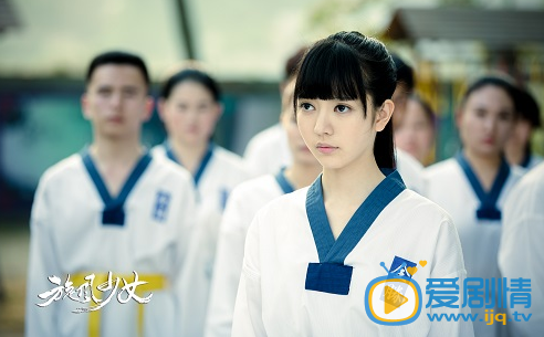 旋风少女曲光雅的饰演者雨婷儿整容了吗？雨婷儿整容前后对比图