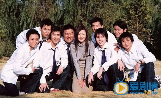 煮妇神探沈默初是谁扮演的 沈默初曾在十八岁的天空中饰演什么角色