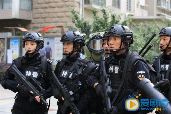 特警力量雷凯结局死了吗？特警力量雷凯是怎么死的？