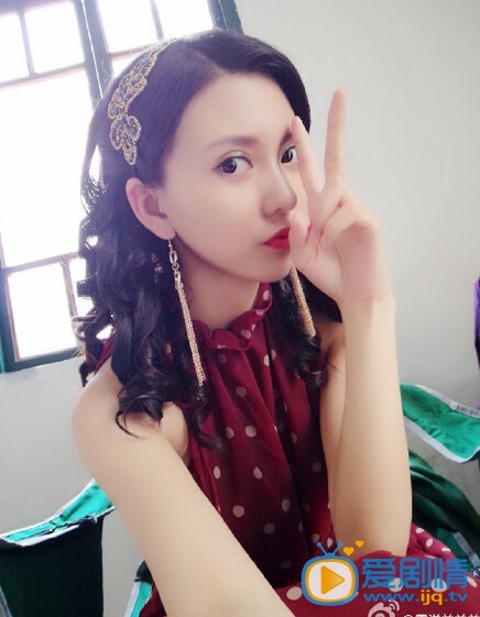  关于戴流苏耳环的少女的十点吐槽