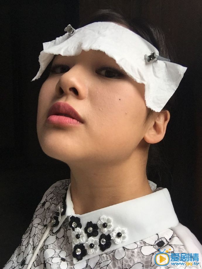  关于戴流苏耳环的少女的十点吐槽