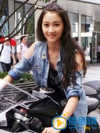 妻子的谎言中陈璞玉是谁？刻意模仿李夏曦接近江一明的原因？