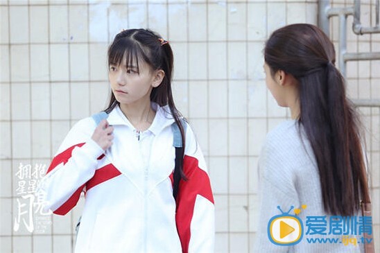 《拥抱星星的月亮》深圳将播：炎炎夏日一大批小鲜肉来袭