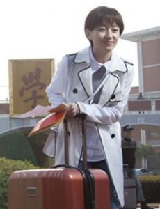 青春集结号将播 焦俊艳现代戎装开启麻辣女兵模式