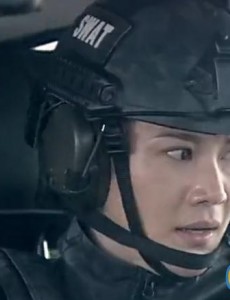 《特警力量》生死大逃亡 上演极限漂移