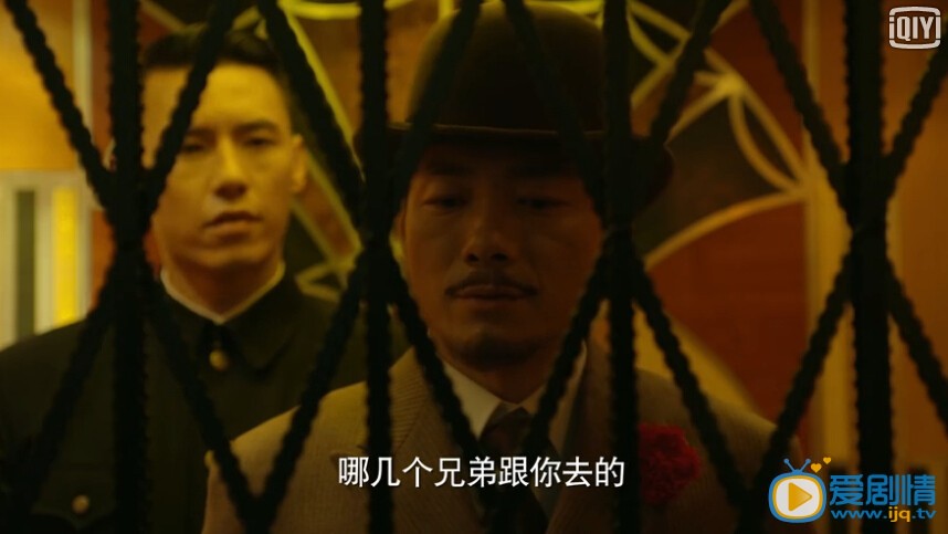电视剧毕业歌中洪望楠被怀疑泄露的飞机制造厂的消息,电视剧毕业歌中到底是谁泄露了飞机制造厂的地址?