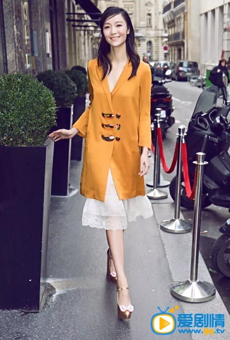 父亲的身份林莎的扮演者是谁？林莎是谁演的？林莎的扮演者齐溪个人资料介绍及高清生活照欣赏