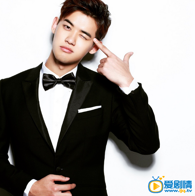 那年青春我们正好高旗是谁扮演的？高旗的扮演者刘冬沁个人资料介绍及生活写真照欣赏