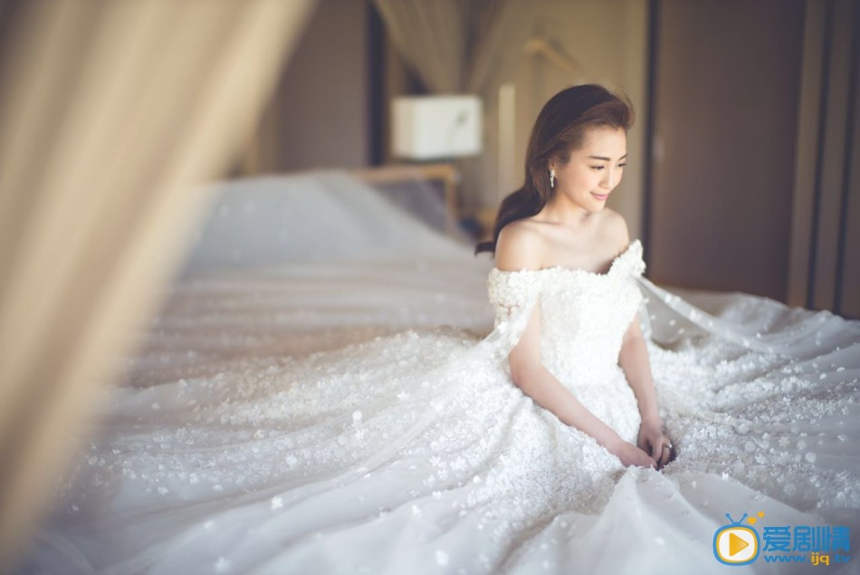 包贝尔婚礼 包贝尔包文婧