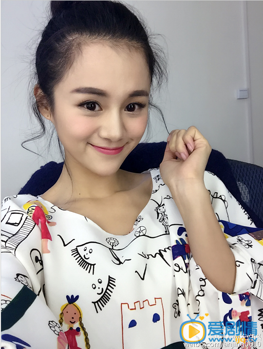 袁子丹的扮演者安悦溪生活照欣赏