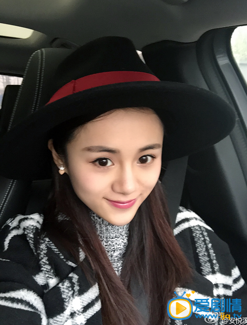 袁子丹的扮演者安悦溪生活照欣赏