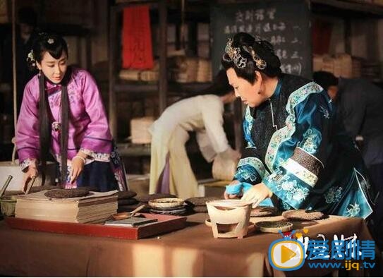 姐妹姐妹宋海靖是在哪一集发现孙管家的真实身份的？