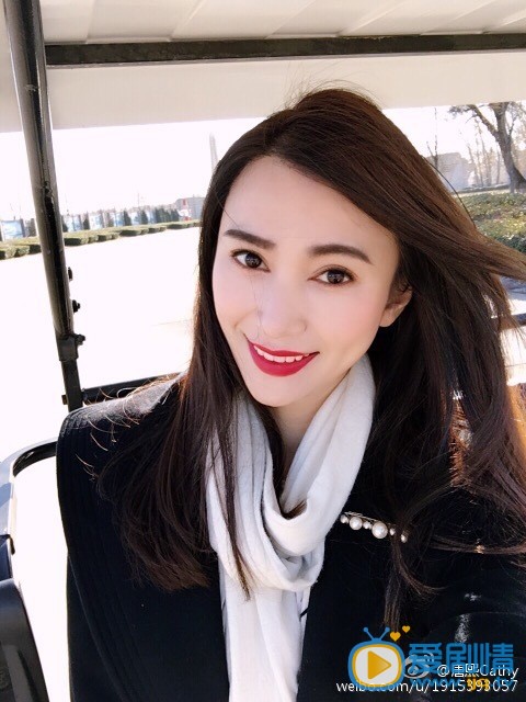 刘海戏金蟾萝蔓艾晴扮演者唐熙写真及生活照欣赏