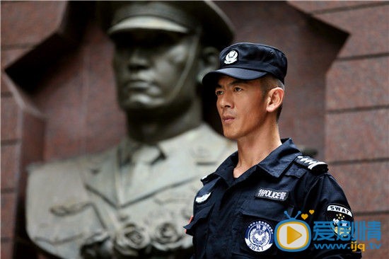 《特警力量》魔鬼来袭 小虎队合体