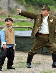 《傻儿传奇》开播：爆笑风格引领贺岁荧屏