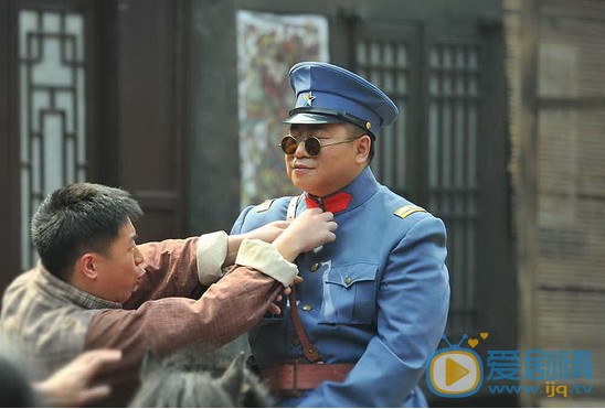 《傻儿传奇》开播：爆笑风格引领贺岁荧屏
