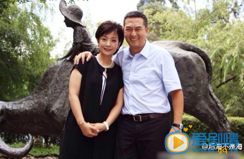 后海不是海将播 张嘉译王海燕亲密近照曝光