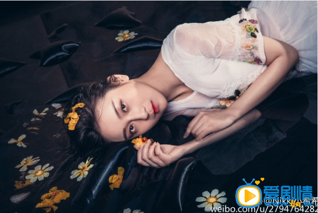 简单扮演者陈梦希写真照欣赏