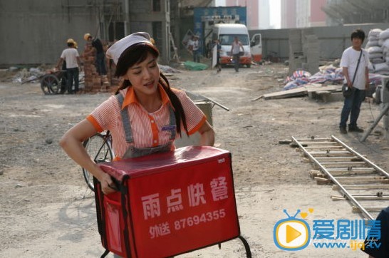 冬暖花会开里女主角蓝素馨的身份背景剖析（图）