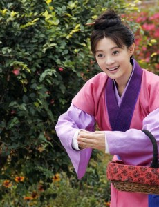 芈月传芈月和芈戎是怎么回到宫中的？