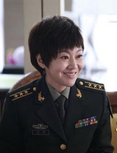 青春集结号将播 老戏骨闫妮高亚麟“蛇精病”上身斗法小鲜肉