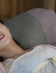 揭秘花千骨死而复生的原因 竟然是摩严以灵换灵！