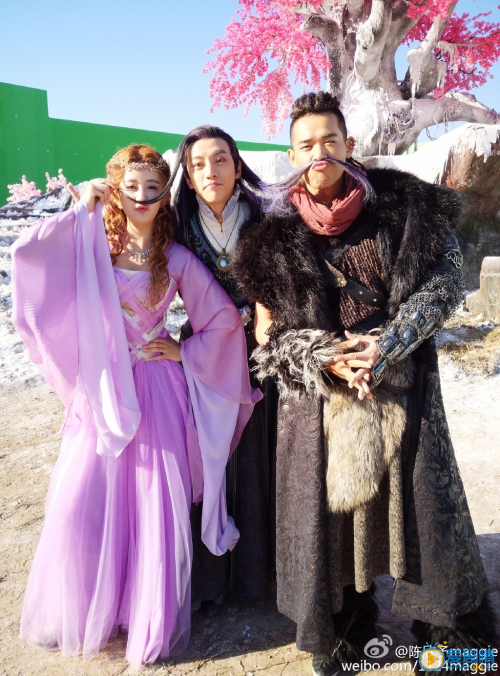   老板来了胡娜是谁扮演的 胡娜演过哪些电视剧 胡娜性感写真汇集