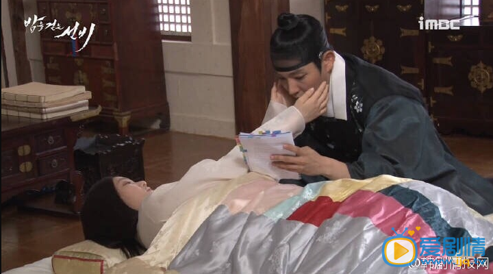夜行书生花絮照曝光 李准基吻李侑菲吻到腰疼（高清组图）