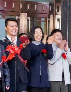 《大村官之放飞梦想》将播：喜气洋洋迎春风