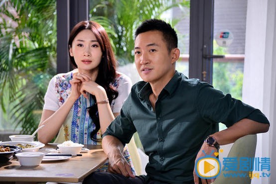 小爸妈中郝强跟严丽离婚了吗？郝强离婚的原因是什么？