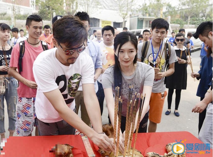 胡歌江疏影分手了吗？胡歌江疏影恋爱经过 胡歌江疏影分手原因解密