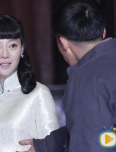 《铁在烧》美女间谍有三宝：窃听、诱惑、发电报！
