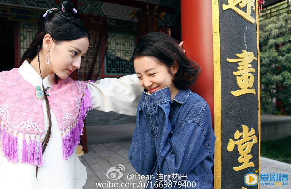 迪丽热巴整容了吗?迪丽热巴整容前后对比照 海量迪丽热巴生活照